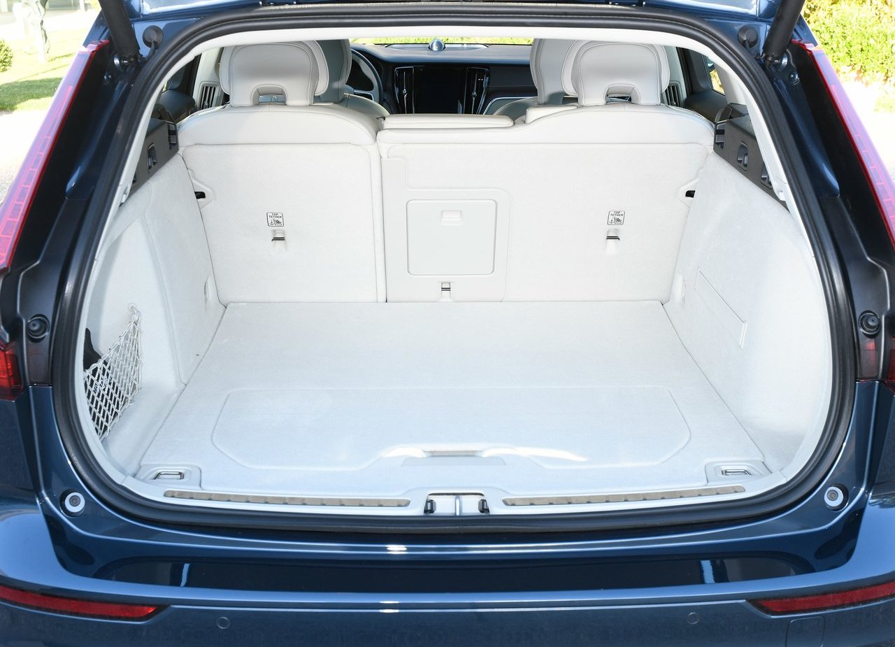 2019 - VOLVO V60, foto 167