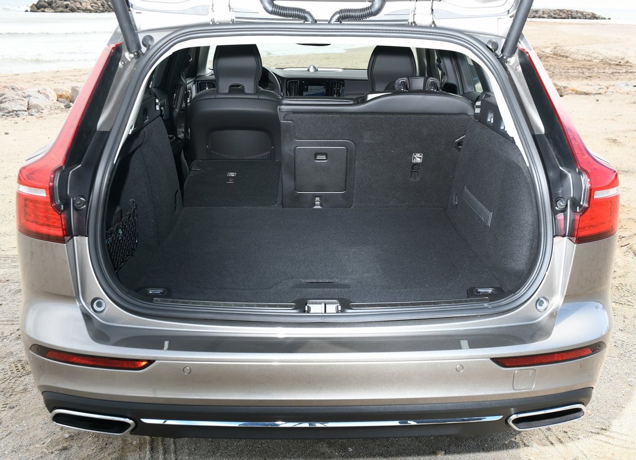 2019 - VOLVO V60, foto 171