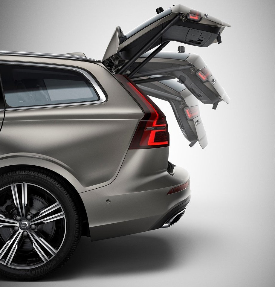 2019 - VOLVO V60, foto 202