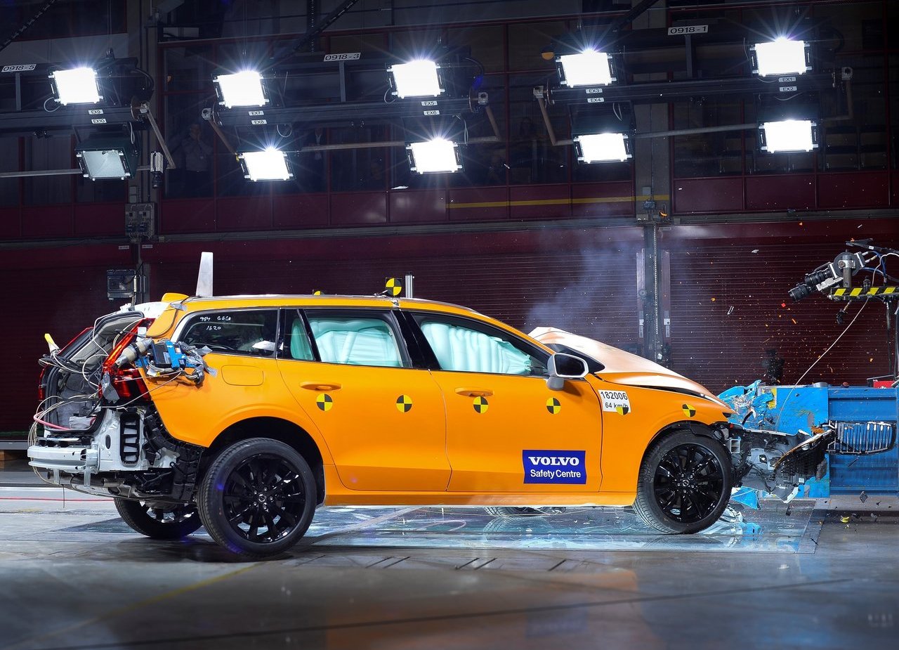 2019 - VOLVO V60, foto 210