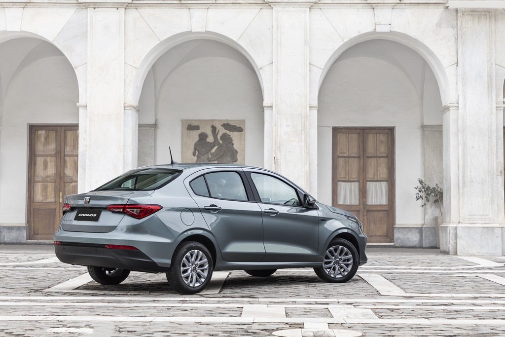 2019 - FIAT CRONOS DRIVE 1.3 FLEX, foto 2