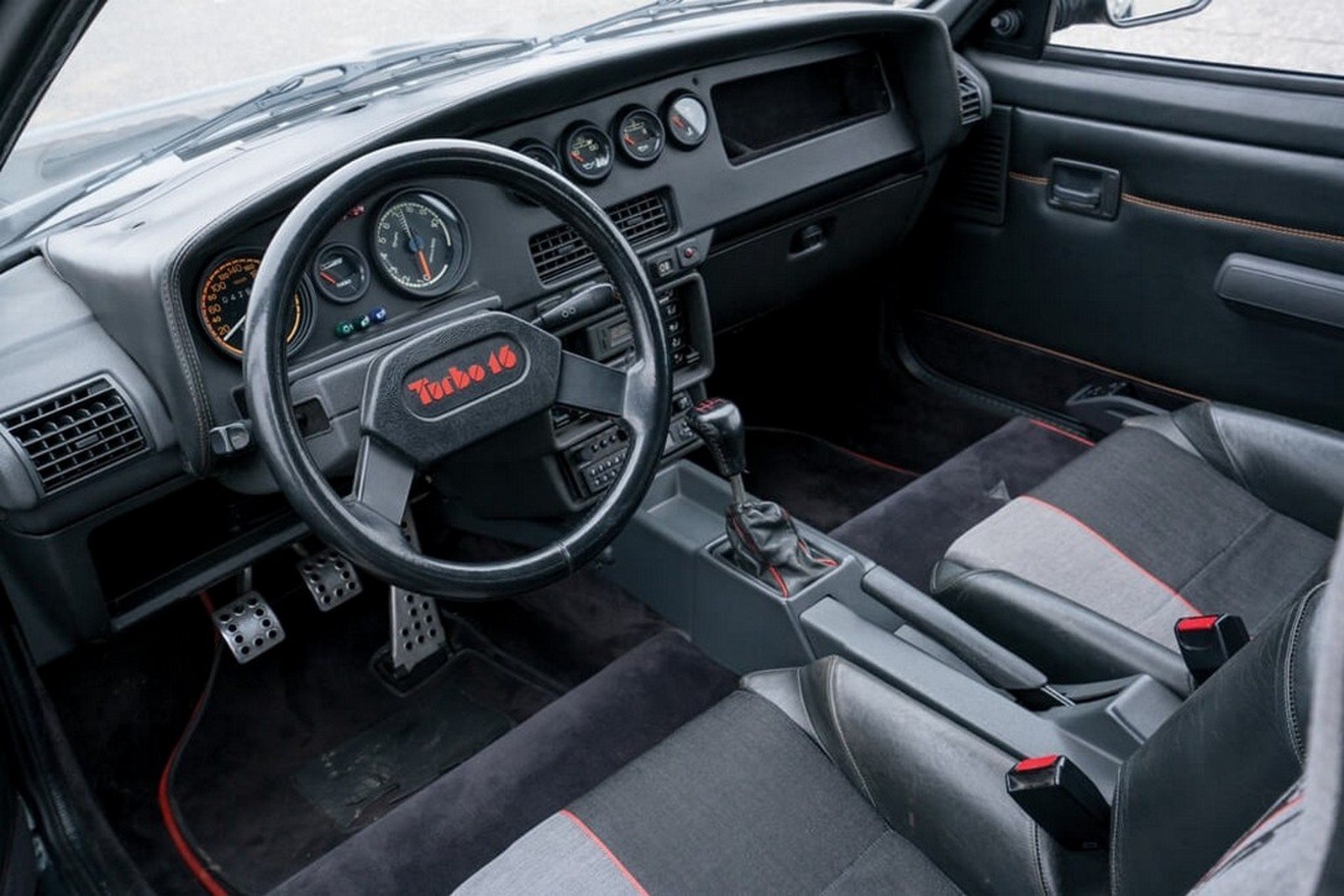 PEUGEOT 205 TURBO 16, foto 10