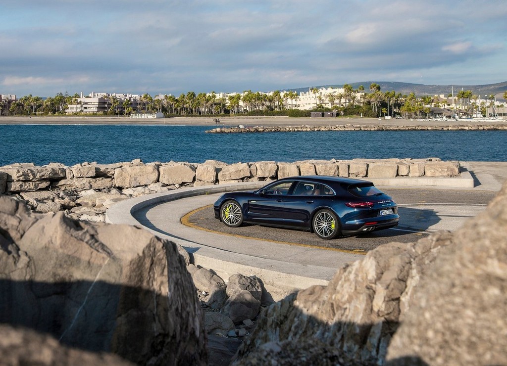 2018 - PORSCHE PANAMERA TURBO S E-HYBRID SPORT TURISMO, foto 88