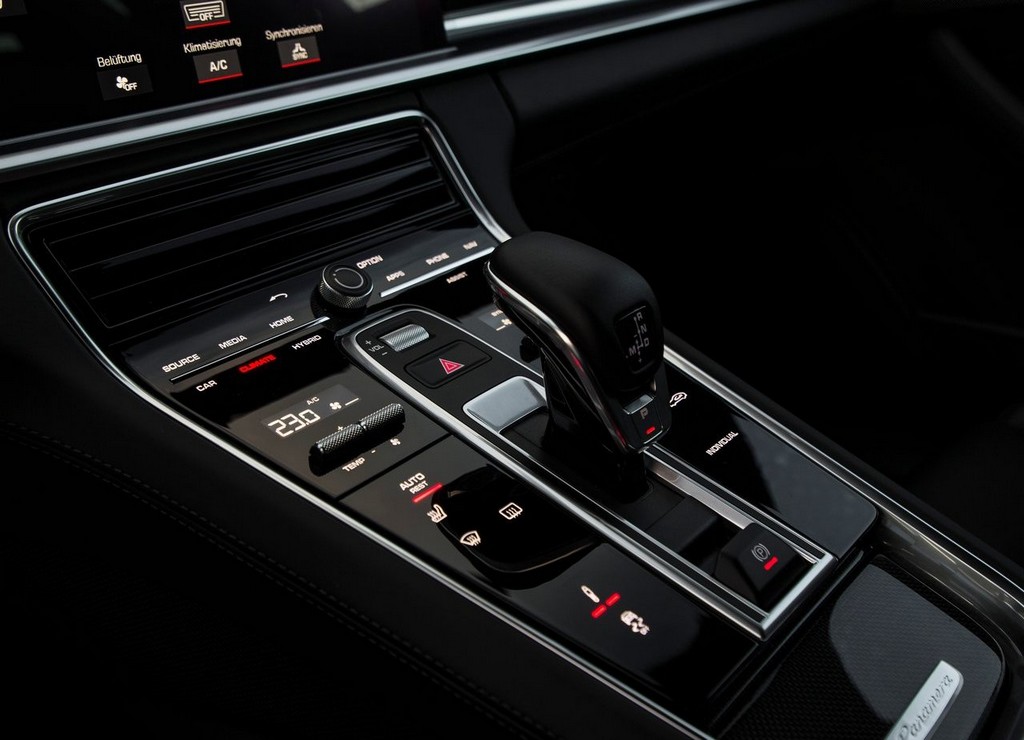 2018 - PORSCHE PANAMERA TURBO S E-HYBRID SPORT TURISMO, foto 153