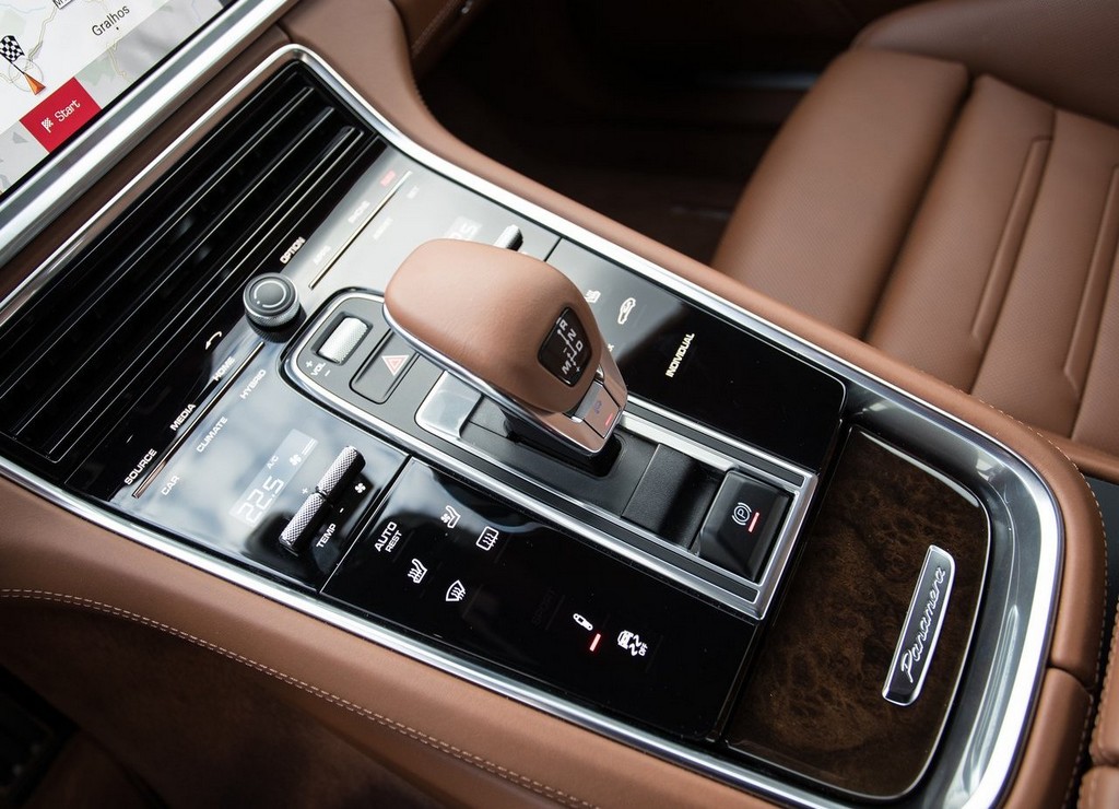 2018 - PORSCHE PANAMERA TURBO S E-HYBRID SPORT TURISMO, foto 156