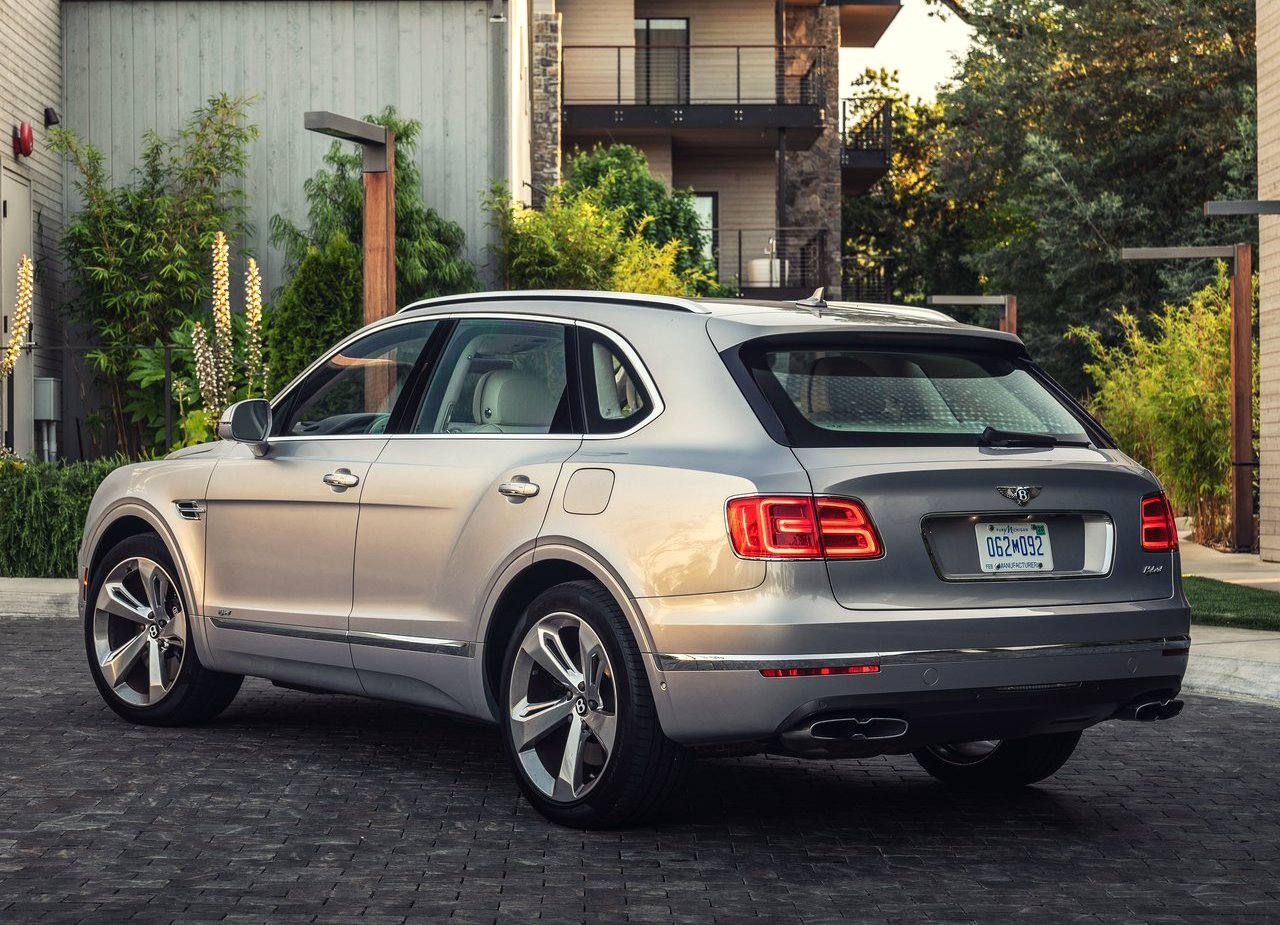 BENTLEY BENTAYGA HYBRID, foto 25