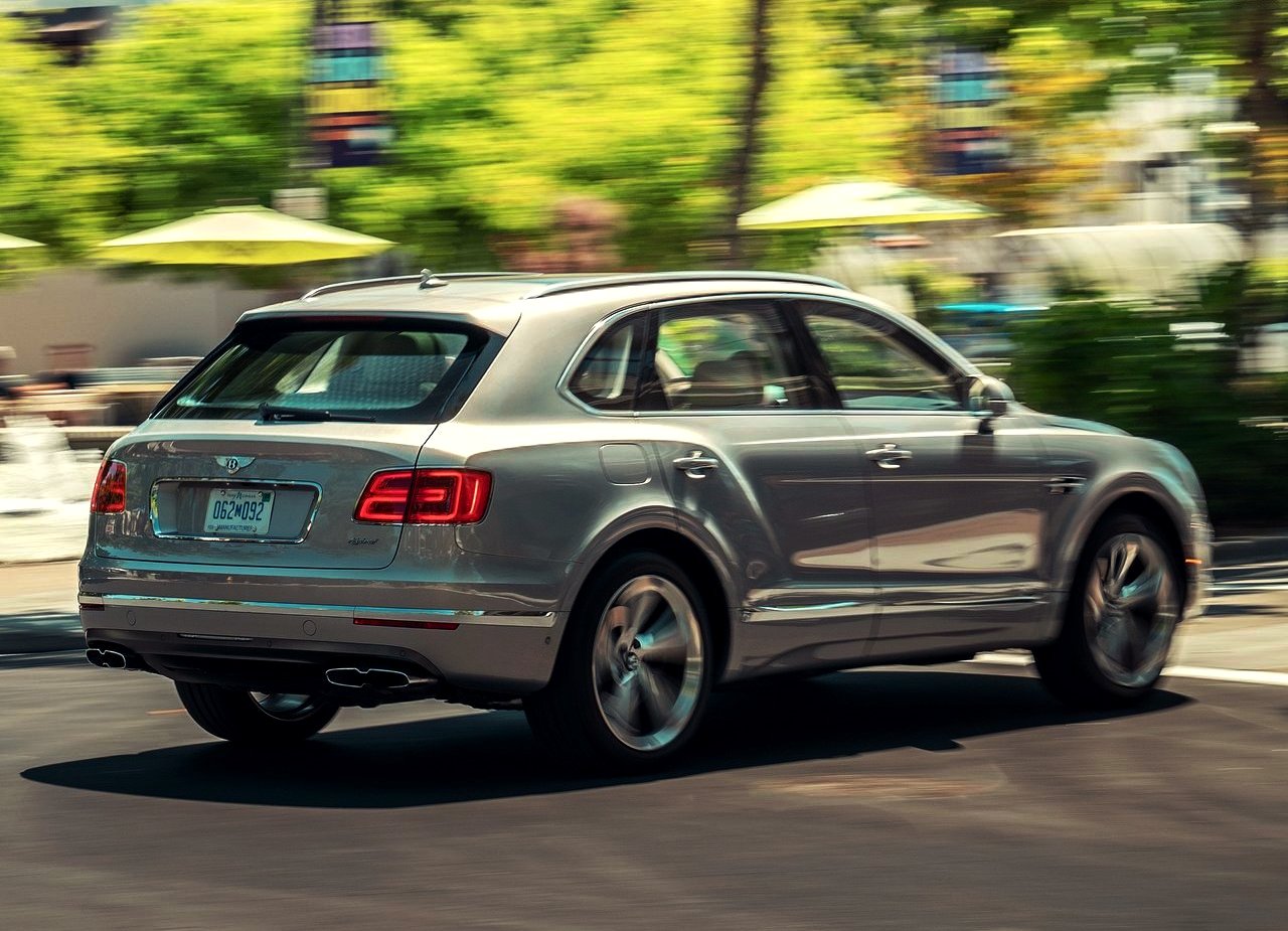 BENTLEY BENTAYGA HYBRID, foto 37