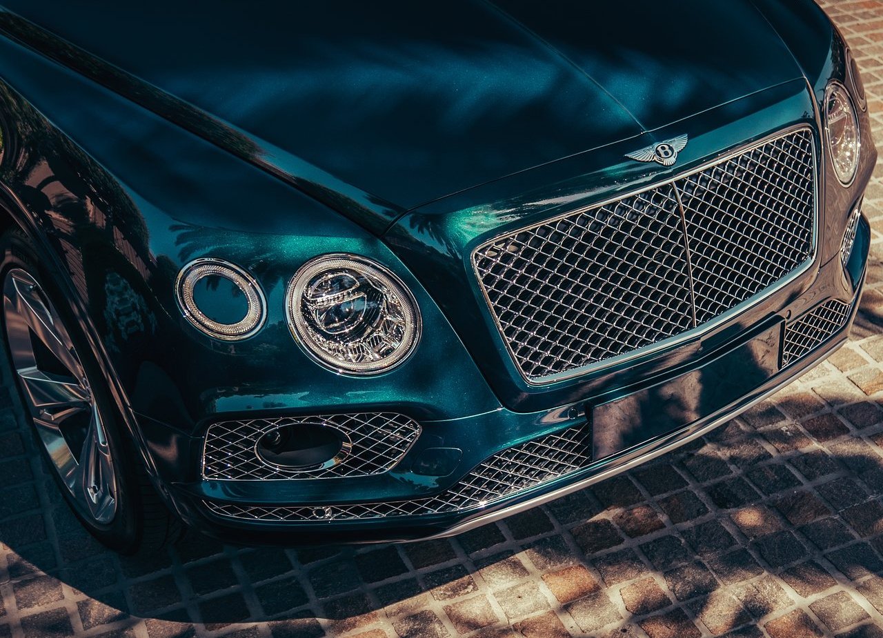 BENTLEY BENTAYGA HYBRID, foto 60