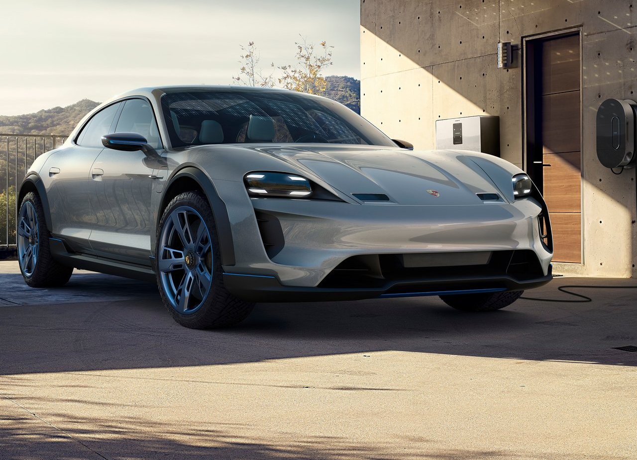 2018 - PORSCHE MISSION E CROSS TURISMO CONCEPT, foto 1