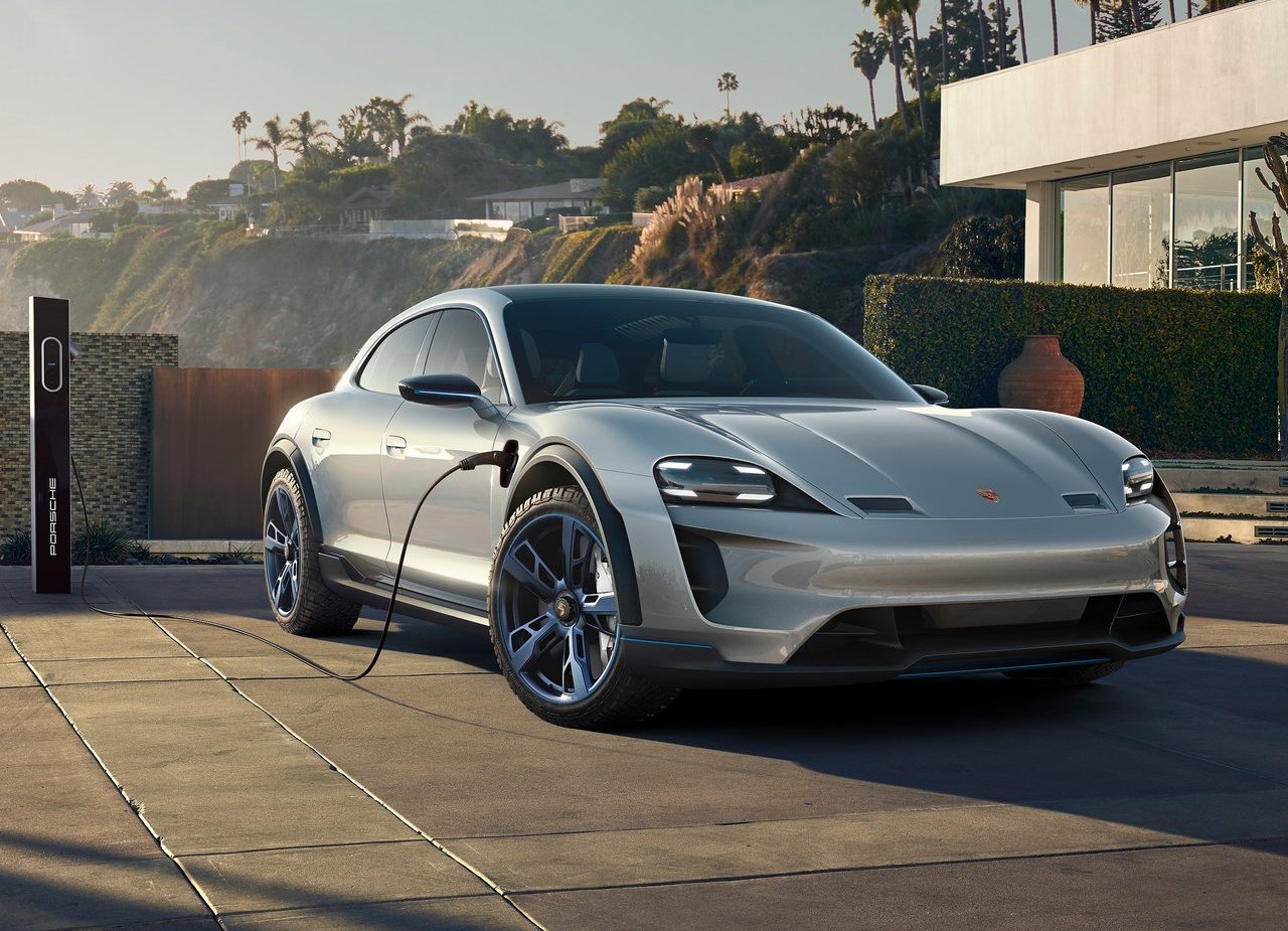 2018 - PORSCHE MISSION E CROSS TURISMO CONCEPT, foto 2