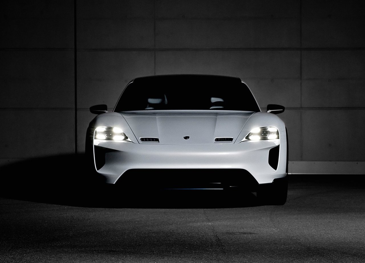 2018 - PORSCHE MISSION E CROSS TURISMO CONCEPT, foto 18