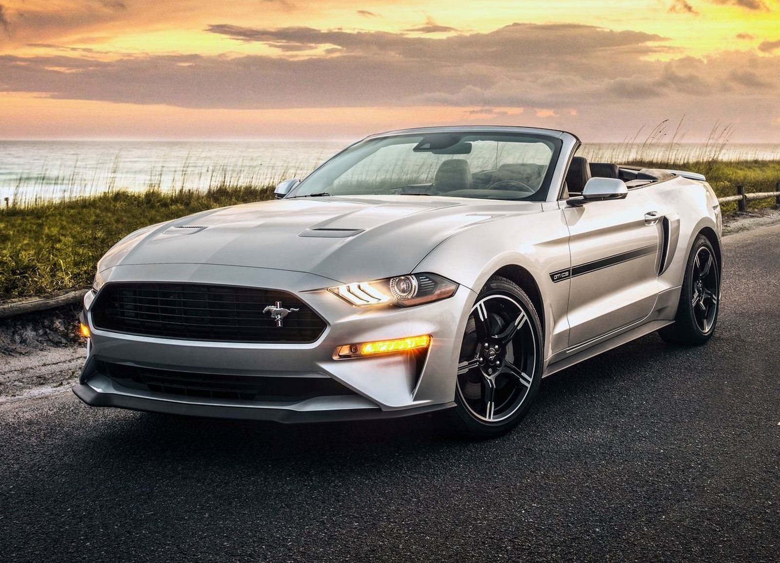 2019 - FORD MUSTANG GT CALIFORNIA SPECIAL, foto 2