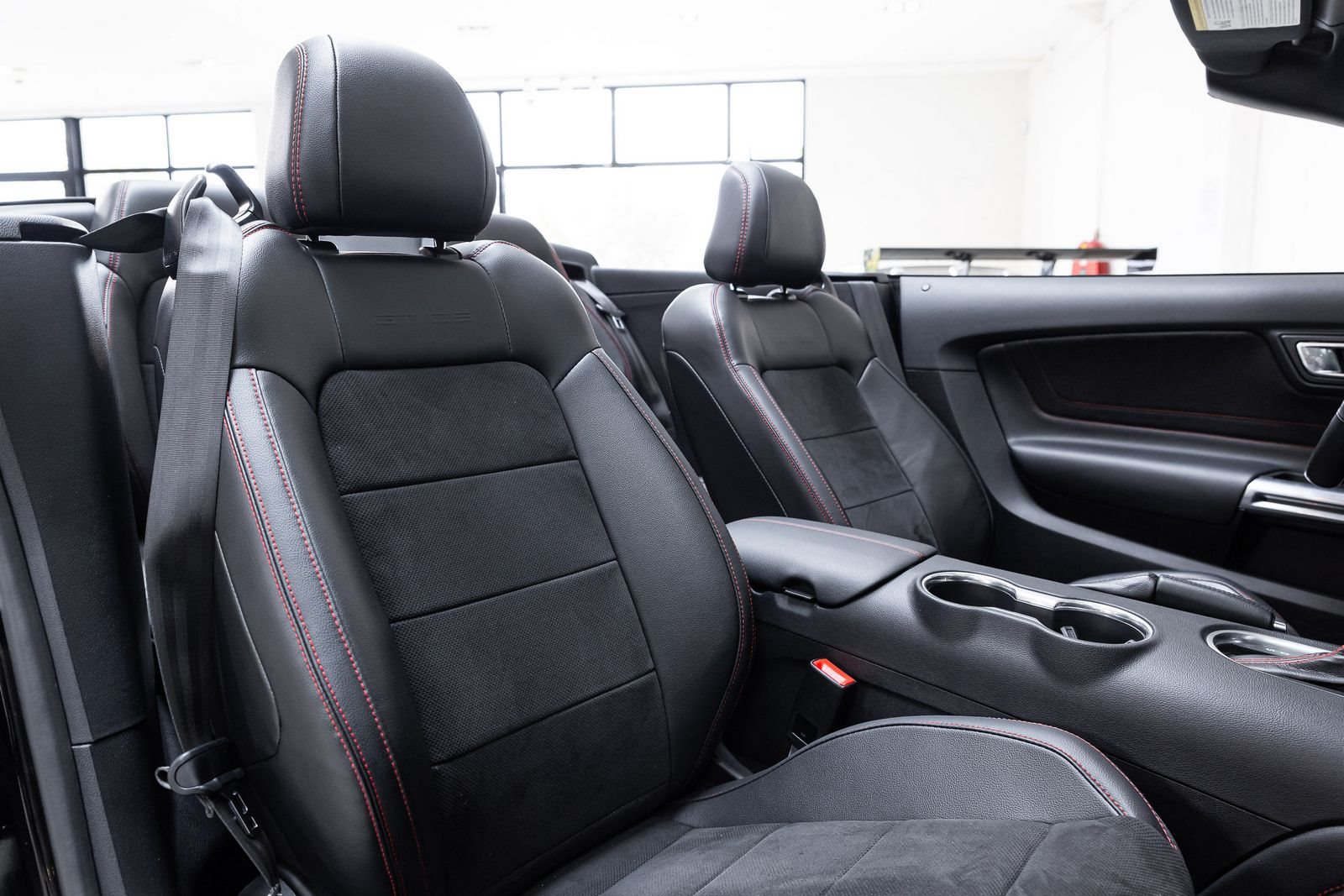 2019 - FORD MUSTANG GT CALIFORNIA SPECIAL, foto 18