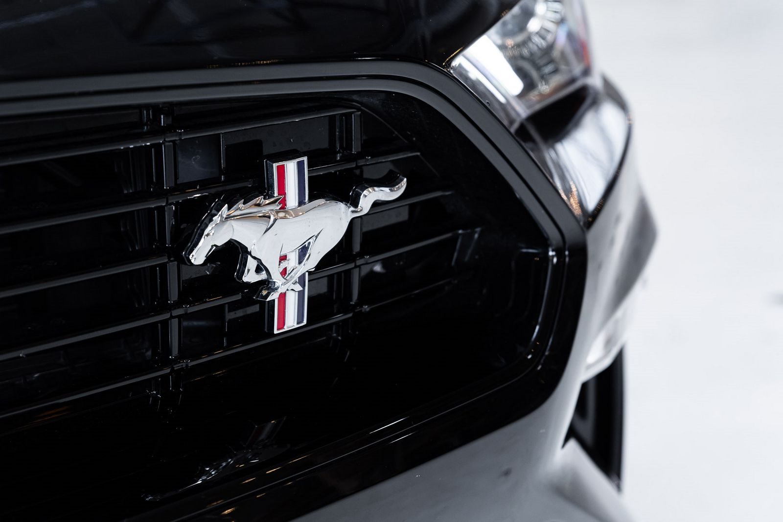 2019 - FORD MUSTANG GT CALIFORNIA SPECIAL, foto 33