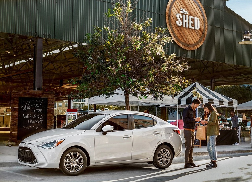 2019 - TOYOTA YARIS SEDAN, foto 2