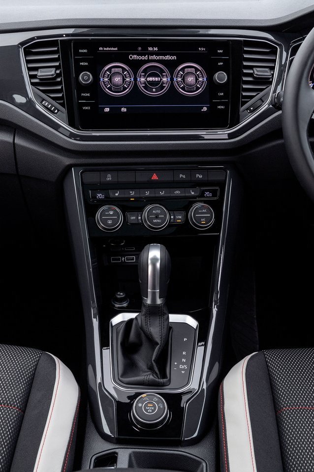 2018 - VOLKSWAGEN T-ROC UK VERSION, foto 73
