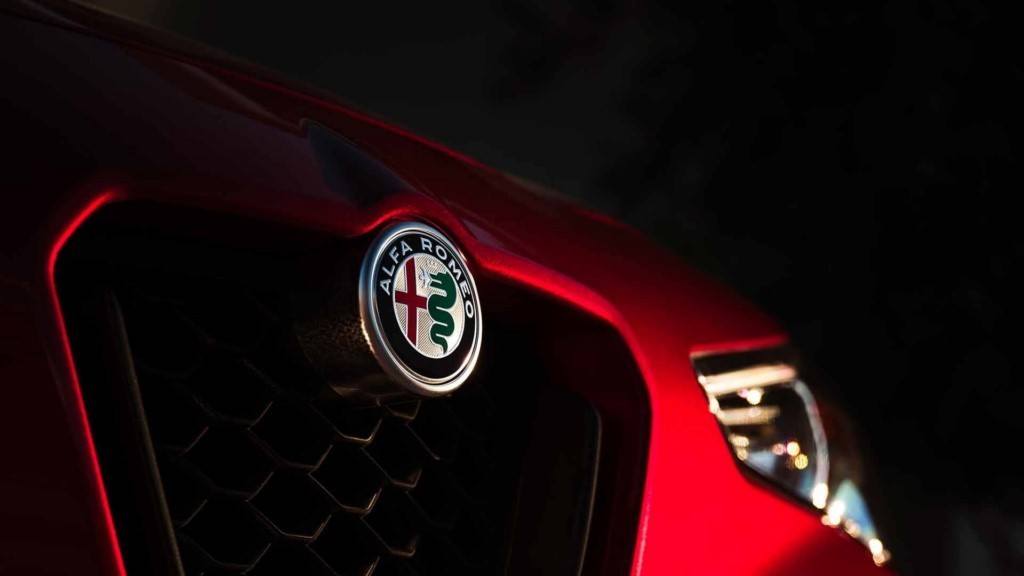 ALFA ROMEO GIULIA & STELVIO NERO EDIZIONE, foto 11