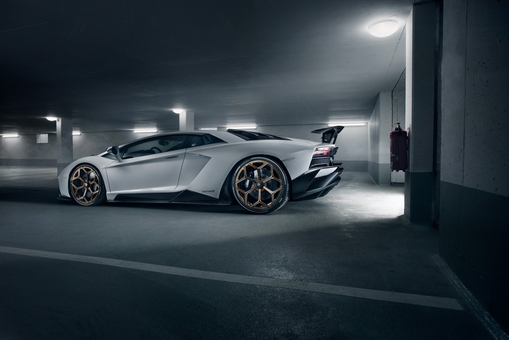 LAMBORGHINI AVENTADOR S BY NOVITEC, foto 5
