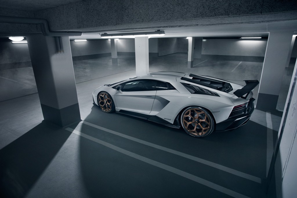 LAMBORGHINI AVENTADOR S BY NOVITEC, foto 6