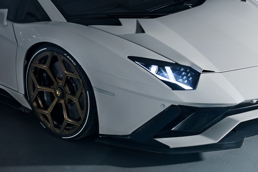 LAMBORGHINI AVENTADOR S BY NOVITEC, foto 11