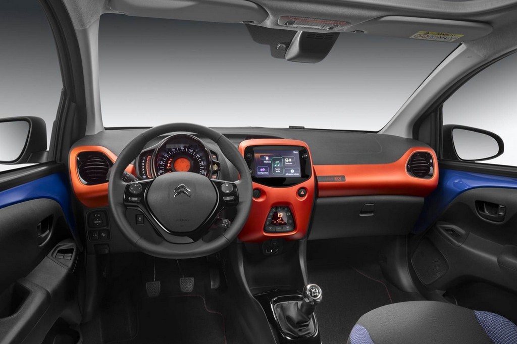 2018 - CITROËN C1 ELLE & URBAN RIDE, foto 12