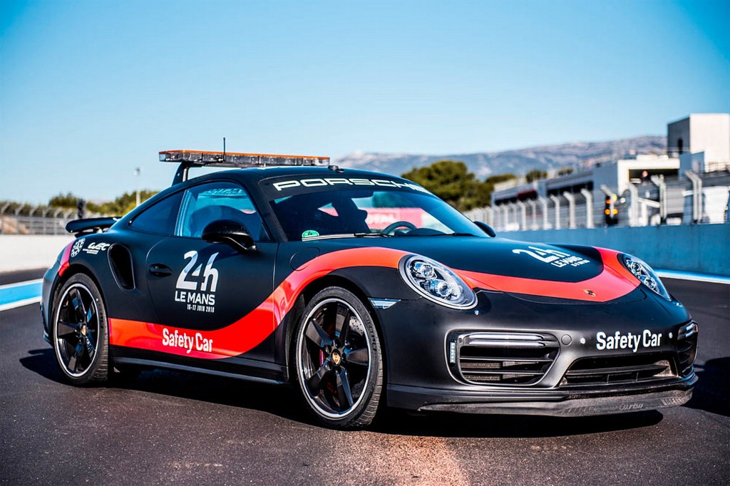 2018 - PORSCHE 911 TURBO WEC SAFETY CAR, foto 1