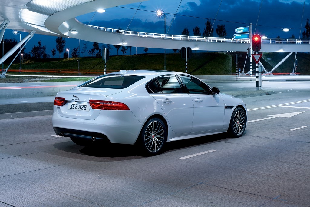 JAGUAR XE LANDMARK EDITION, foto 3