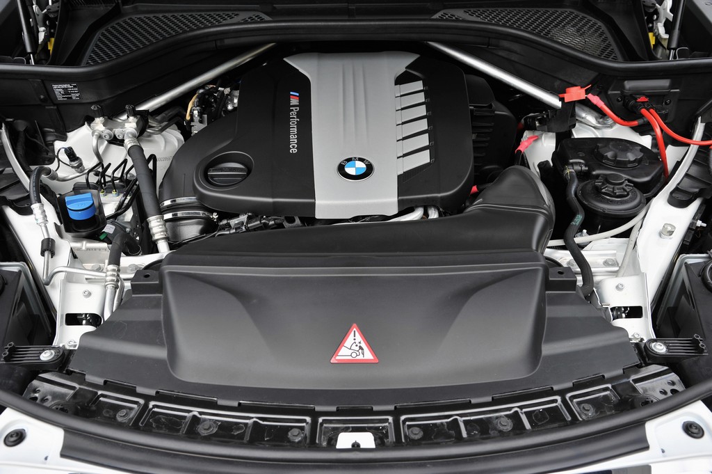 2018 - BMW X5 M50d, foto 11