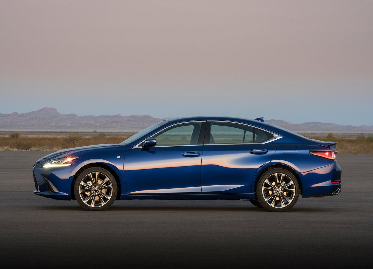 2019 - LEXUS ES, foto 51