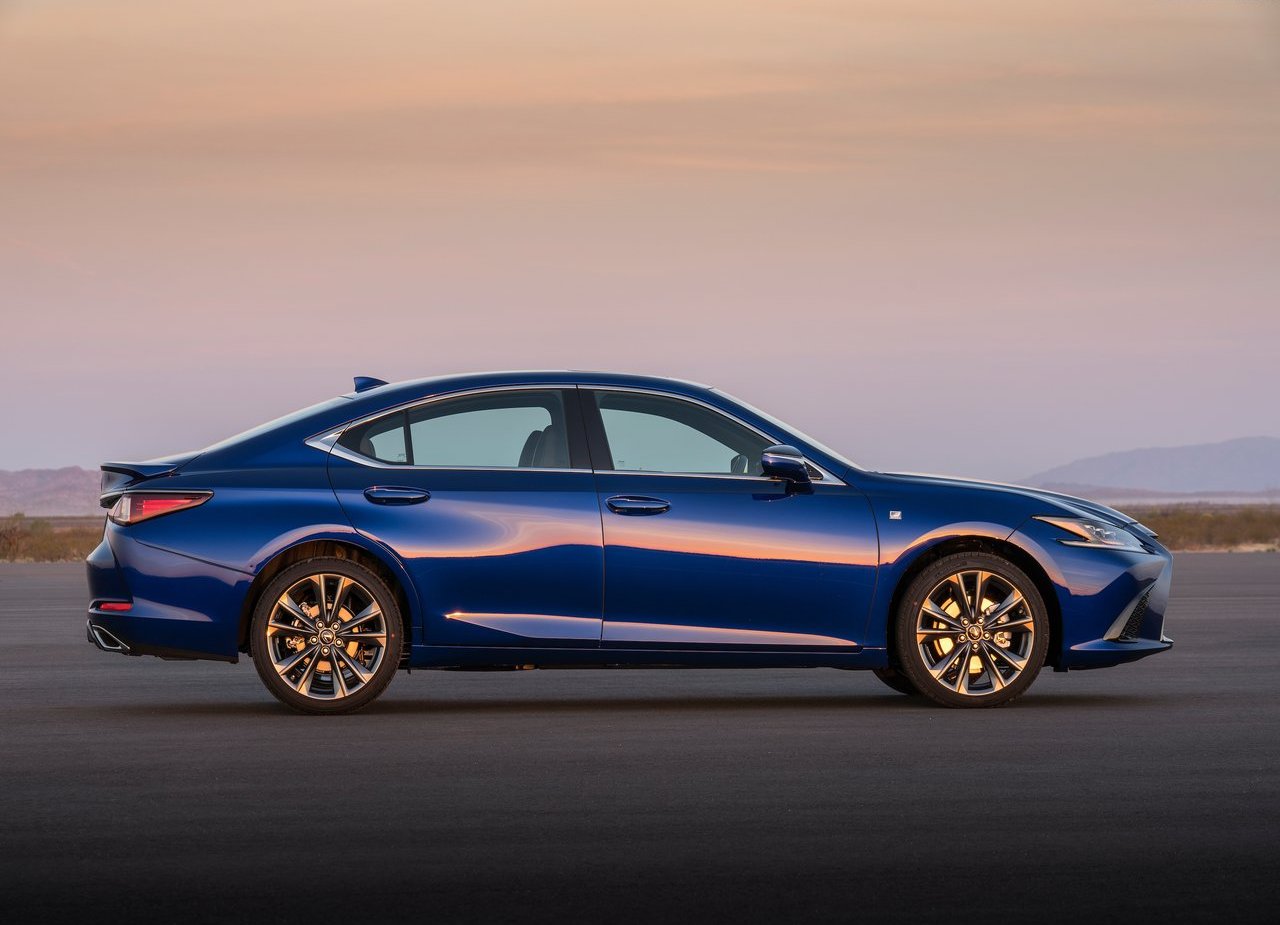 2019 - LEXUS ES, foto 59