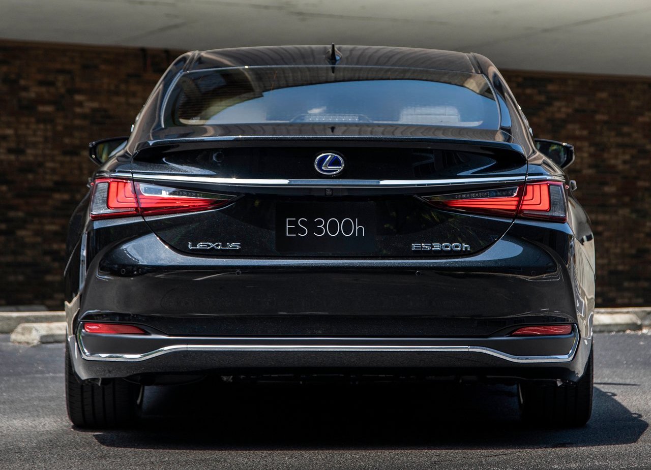 2019 - LEXUS ES, foto 100
