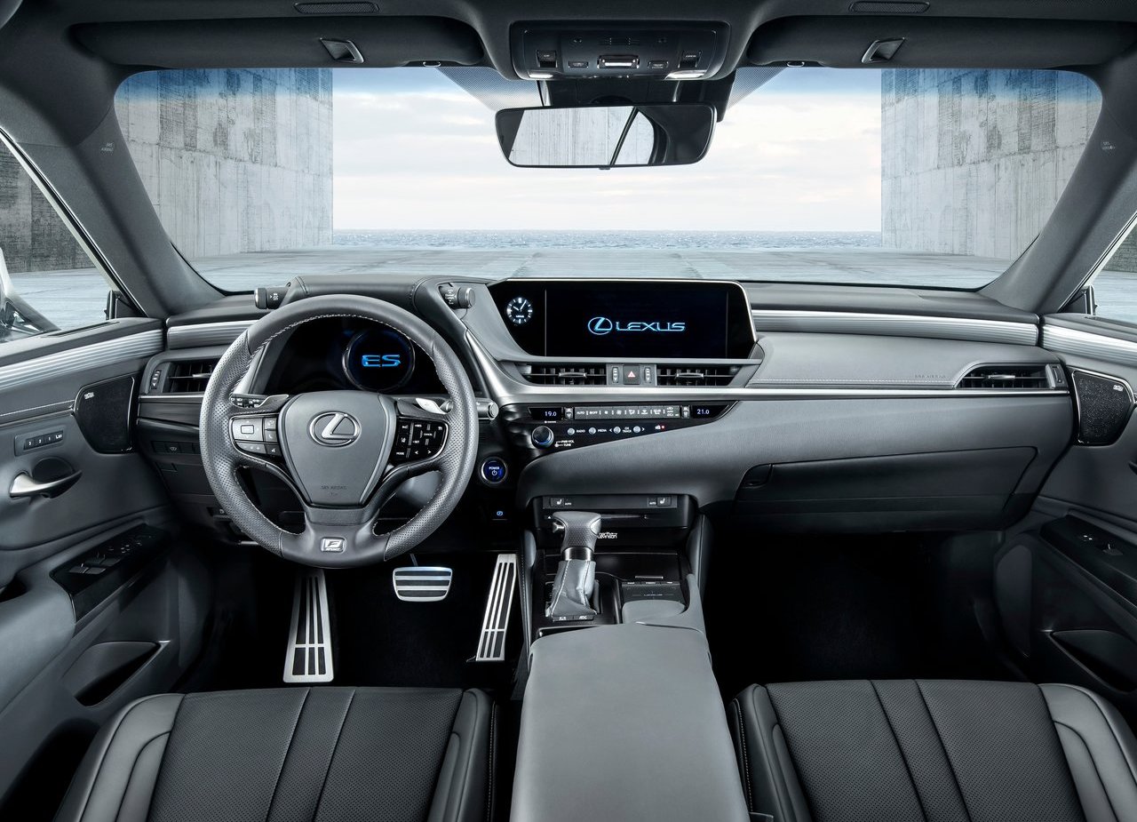 2019 - LEXUS ES, foto 113