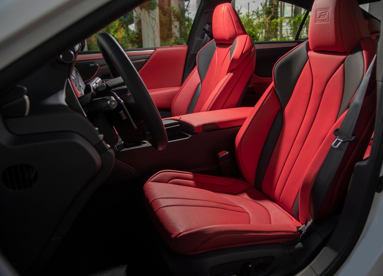 2019 - LEXUS ES, foto 125