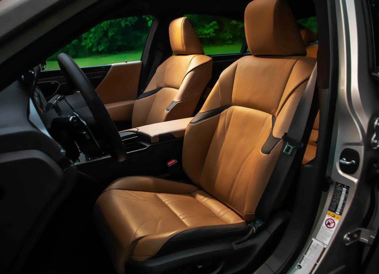 2019 - LEXUS ES, foto 126