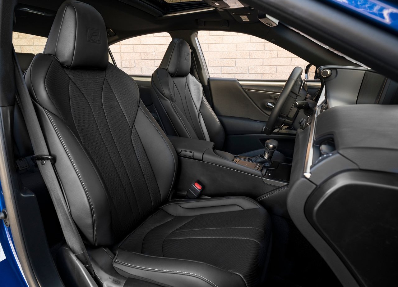 2019 - LEXUS ES, foto 128