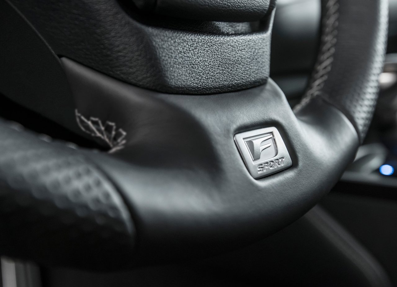 2019 - LEXUS ES, foto 145