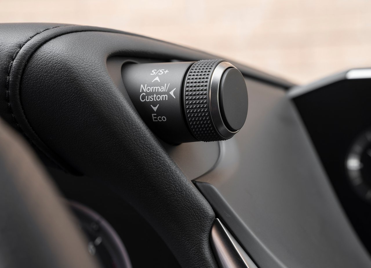 2019 - LEXUS ES, foto 149