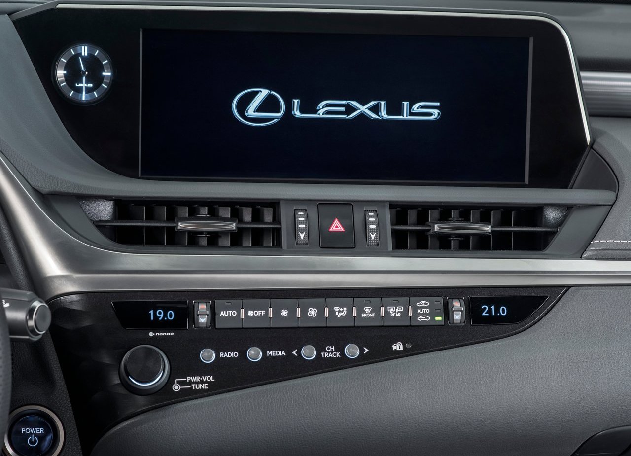 2019 - LEXUS ES, foto 161