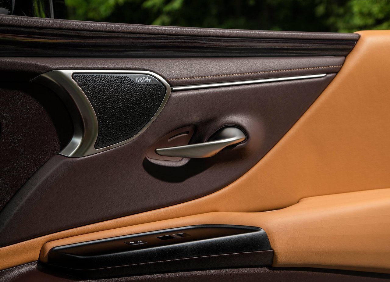 2019 - LEXUS ES, foto 187
