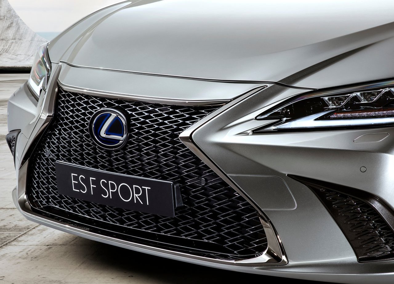 2019 - LEXUS ES, foto 203