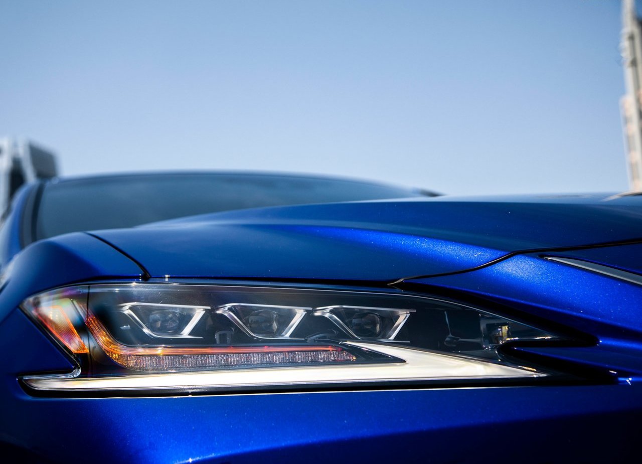2019 - LEXUS ES, foto 206