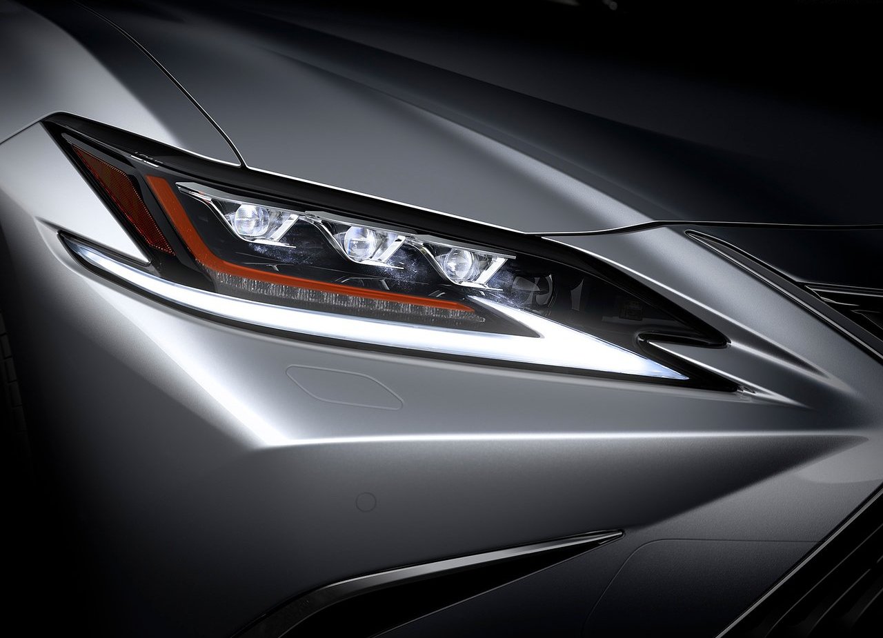 2019 - LEXUS ES, foto 209