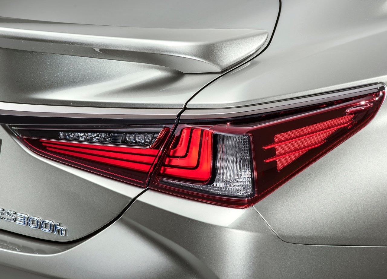 2019 - LEXUS ES, foto 210