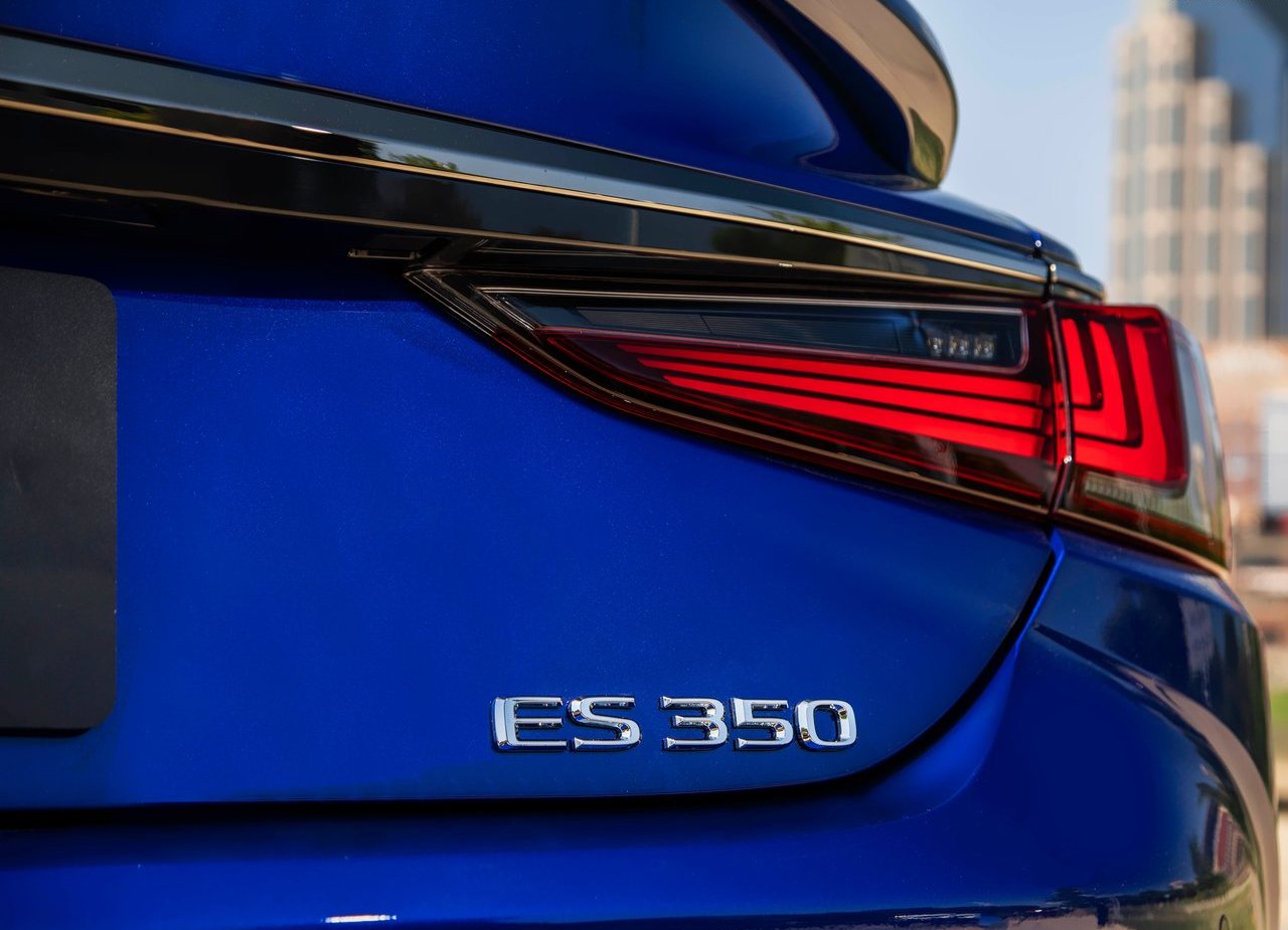 2019 - LEXUS ES, foto 214