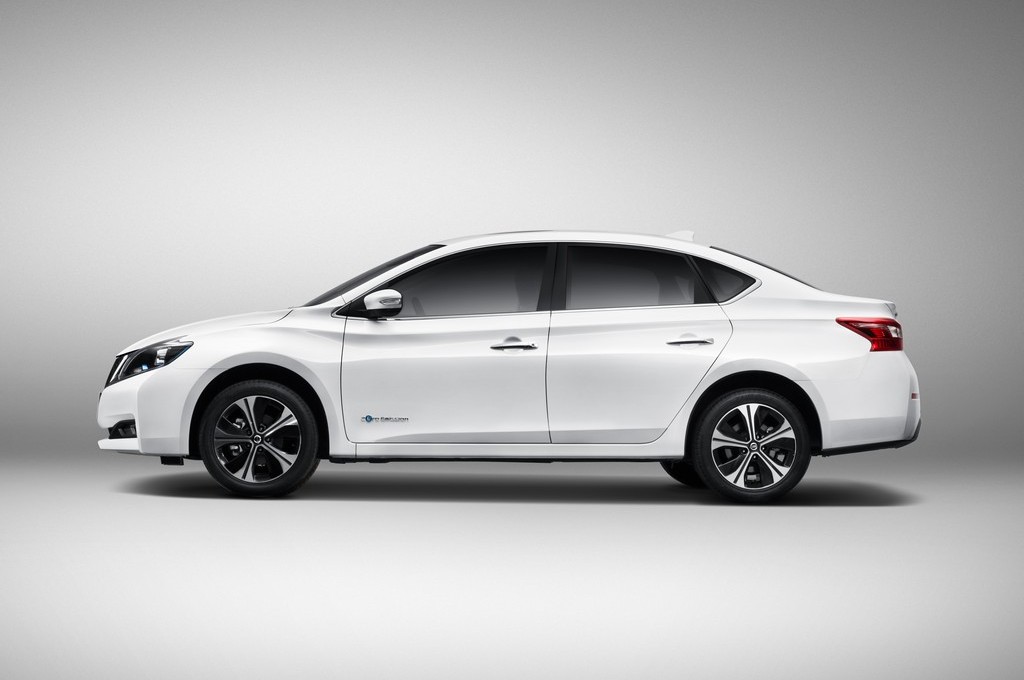 2019 - NISSAN SYLPHY ZERO EMISSION, foto 3