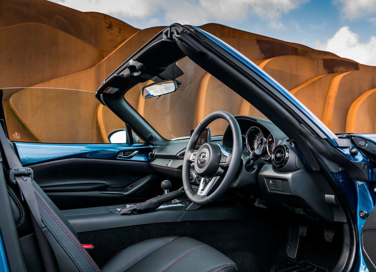 2018 - MAZDA MX-5 RF SPORT BLACK EDITION, foto 31