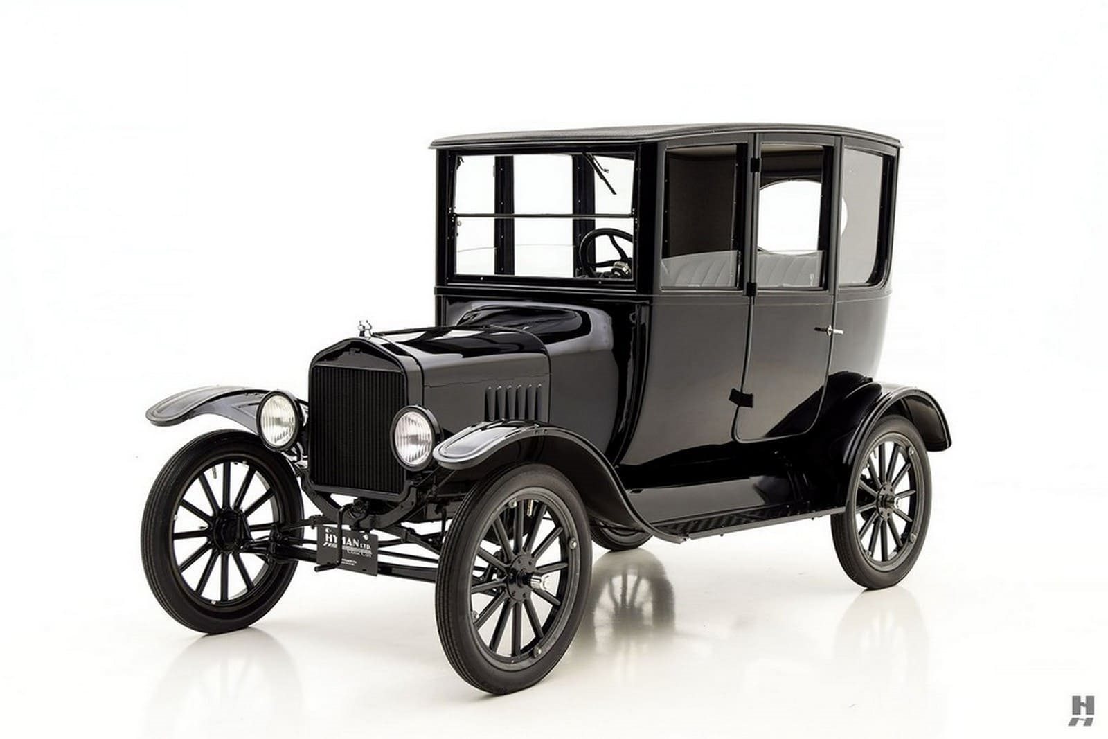 FORD MODEL T CENTER DOOR SEDAN, foto 1