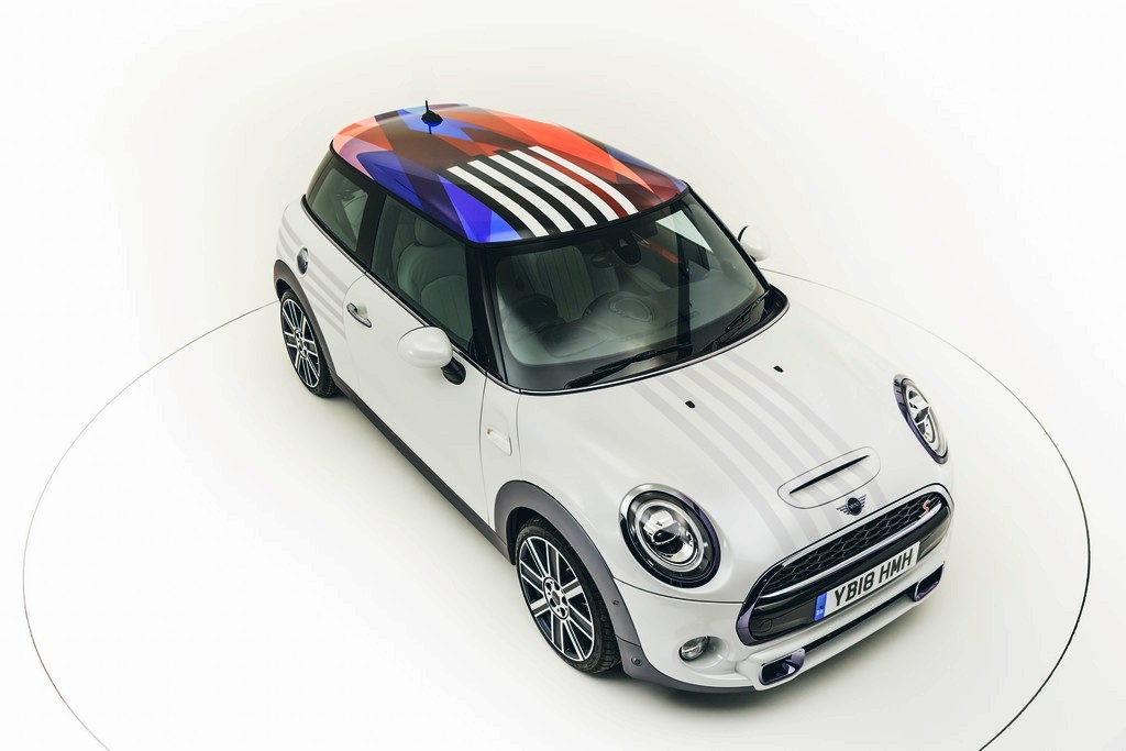 MINI COOPER HATCH ROYAL WEDDING, foto 4