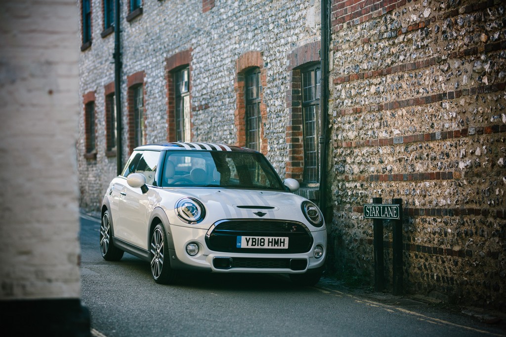 MINI COOPER HATCH ROYAL WEDDING, foto 9