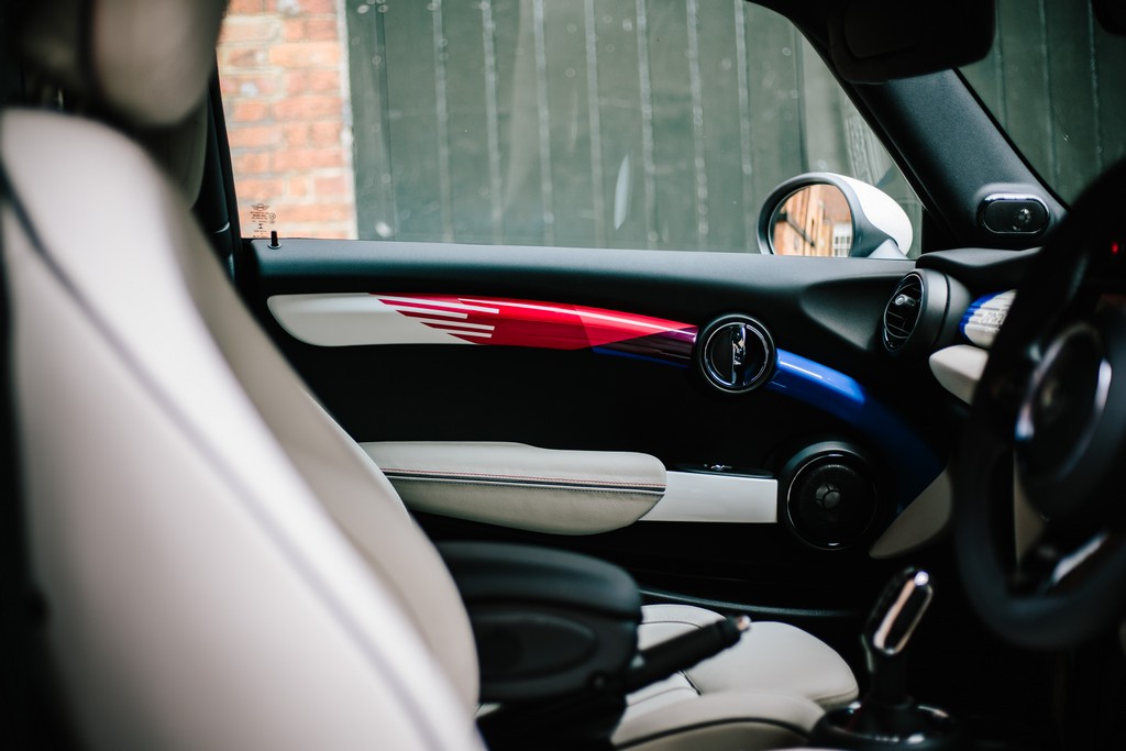 MINI COOPER HATCH ROYAL WEDDING, foto 30